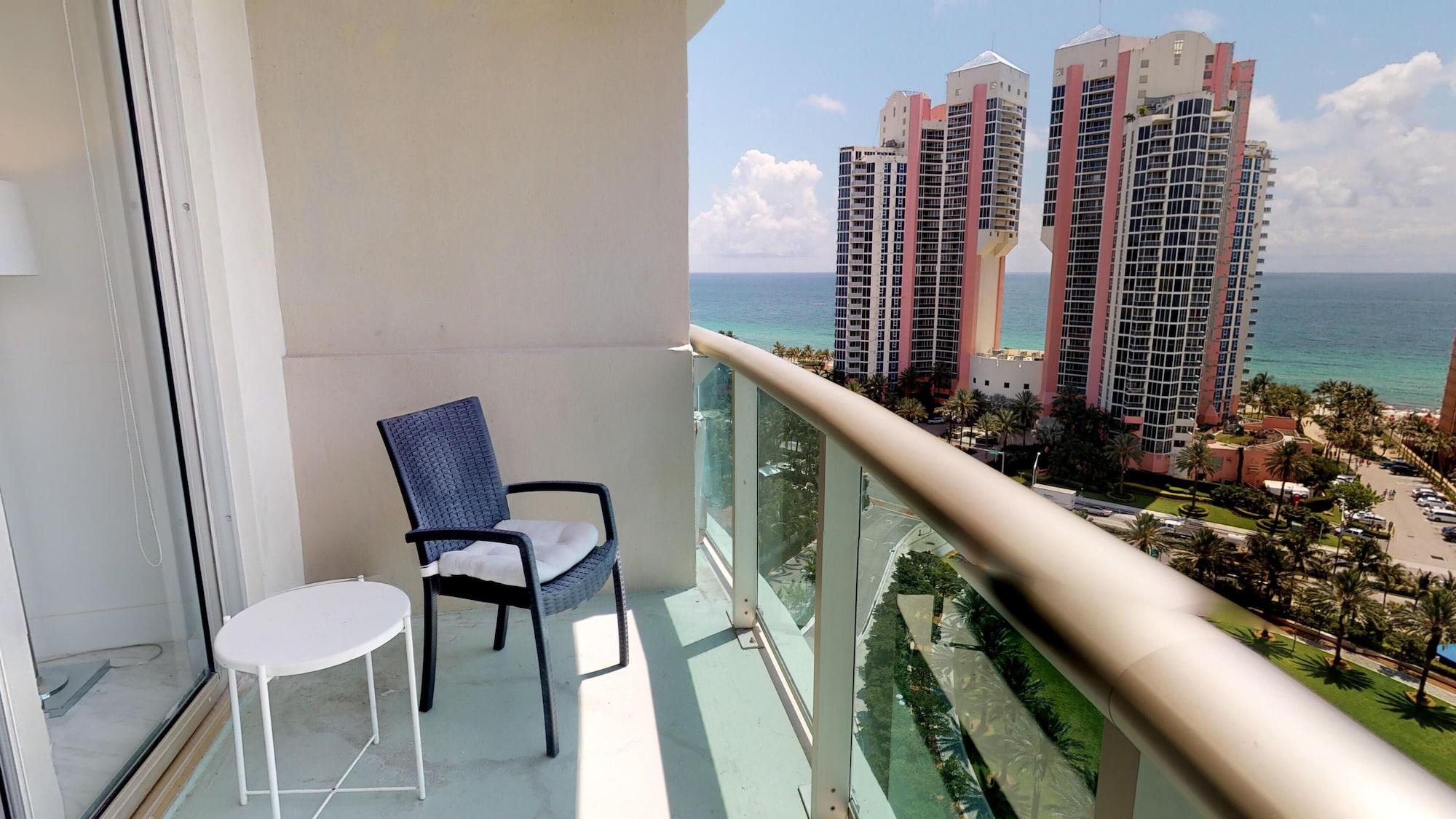 Ocean Reserve Sunny Isles Beach Esterno foto